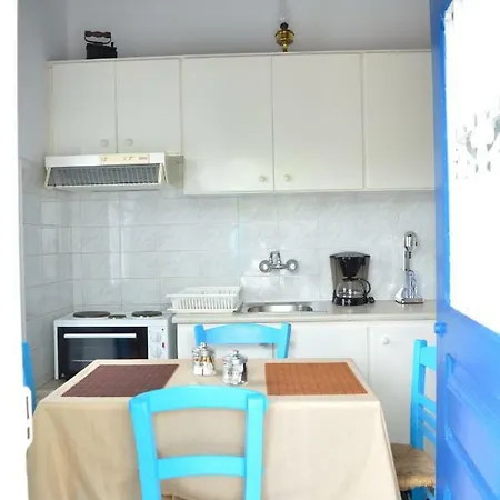 Traditional Cycladic House Syros Liaropá